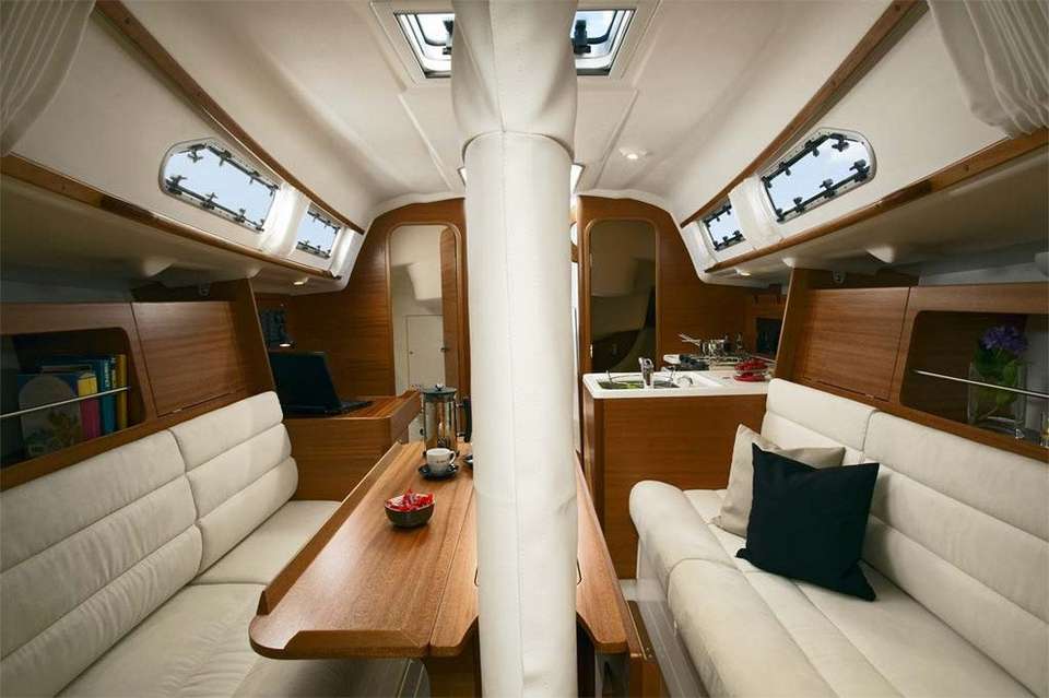 X Yacht 34