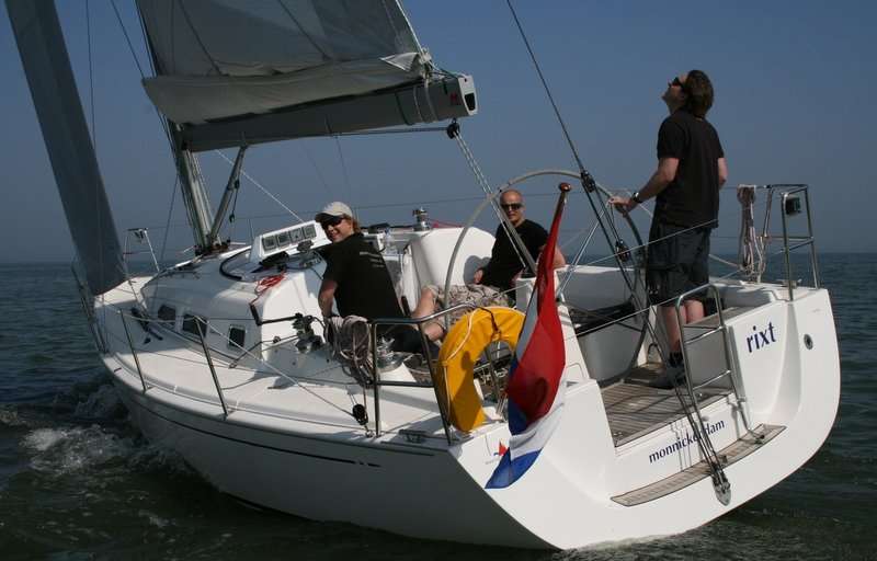 X Yacht 34