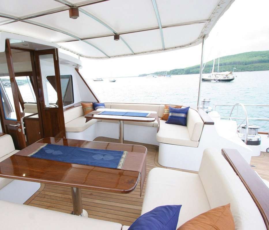 Un grand cockpit ombragé