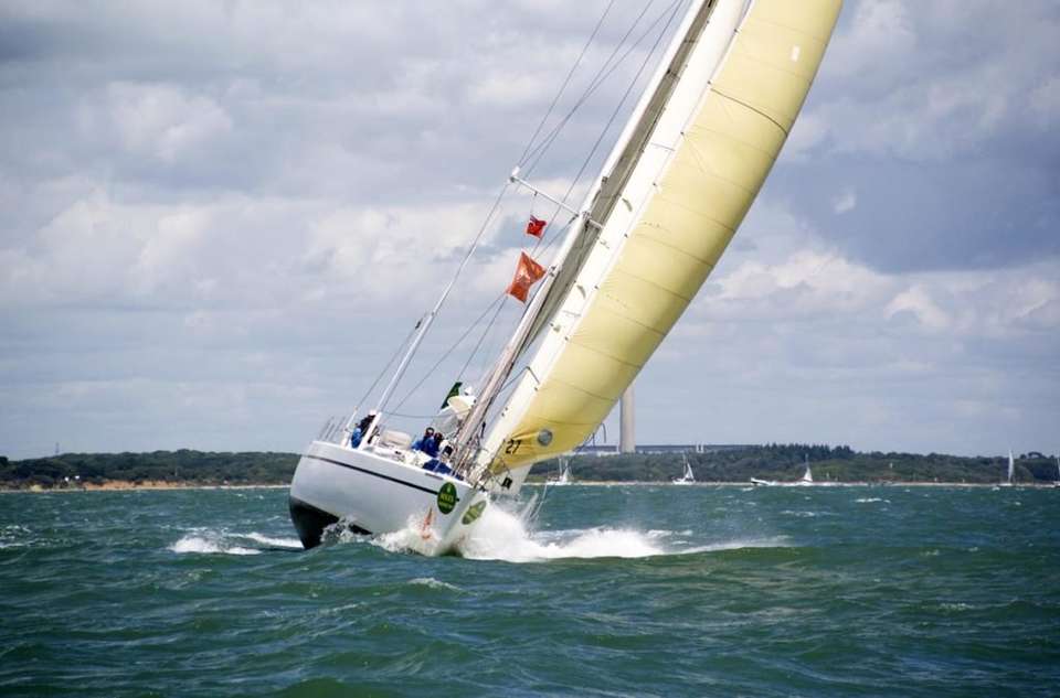 A racing-cruising monohull suitable for learning