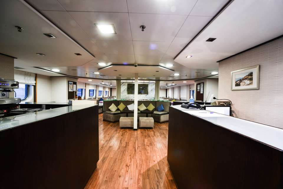 L'équipage répondra à toutes vos questions à la réception