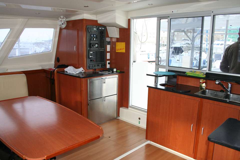 Ein gut beleuchteter Wohnraum