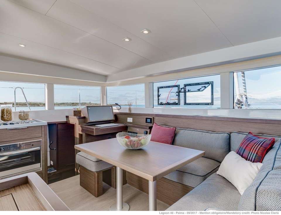 Profitez du carré pour vous détendre à l'abris de la chaleur