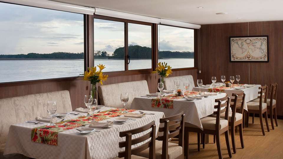 L'agréable et spacieuse salle à manger