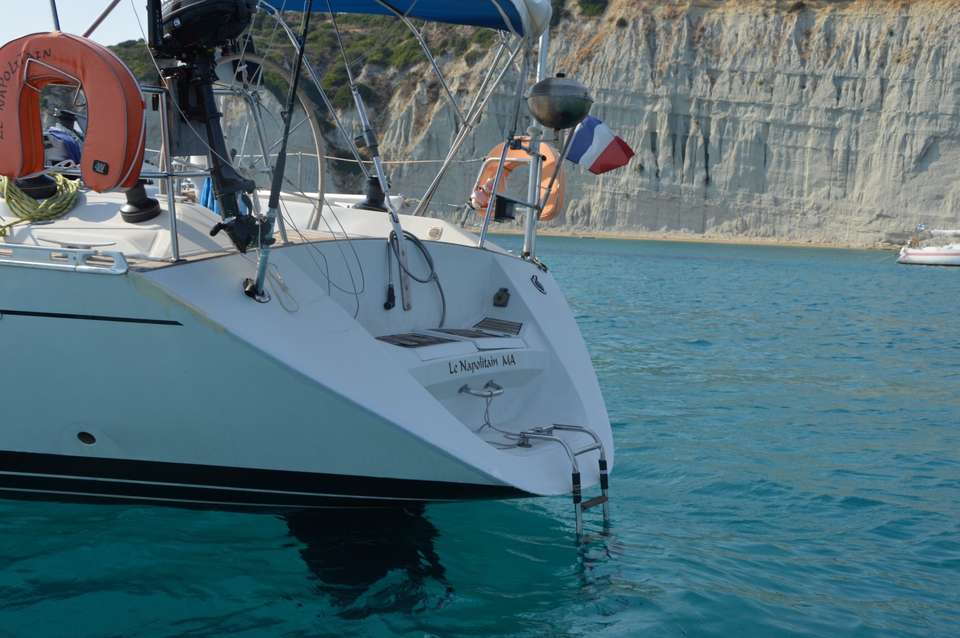 Nada más fácil de entrar al agua gracias a la escalera.