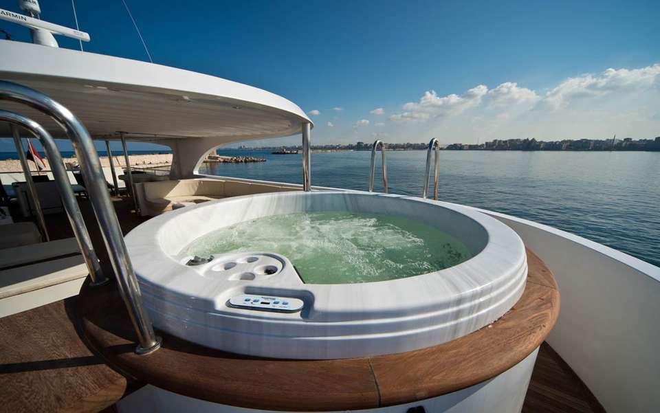 Quoi de mieux qu'un petit jacuzzi après une journée de plongée ?