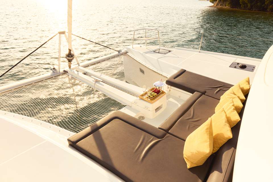 Entspannen Sie sich auf den Sonnenliegen